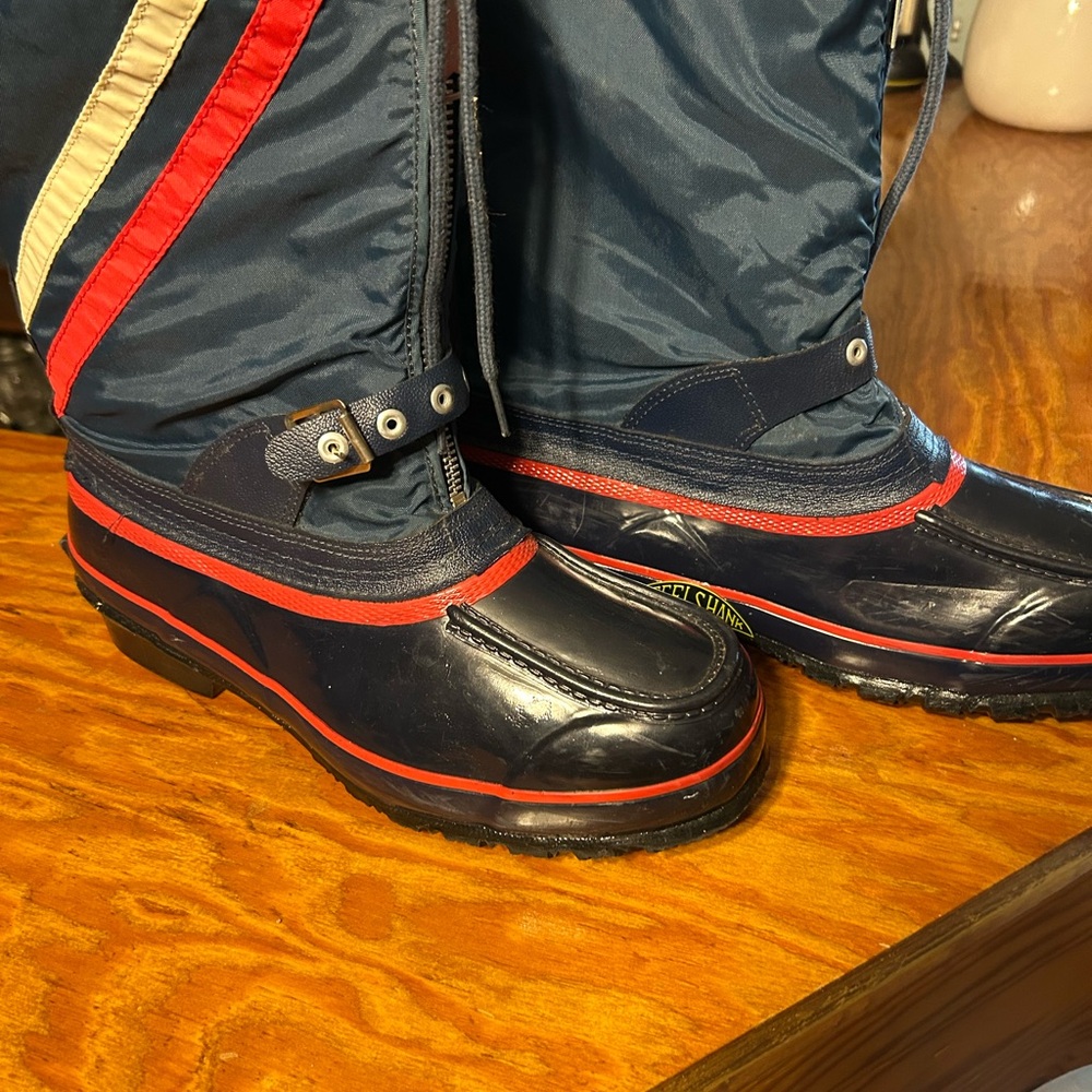 ILCA Snow Boots with Steel Shank, Wool Insulated size 11 Men’s